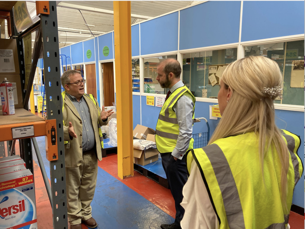 MP site visit to member depot.